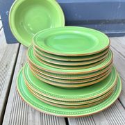 Grande assiette ou plar de présentation céramique verte