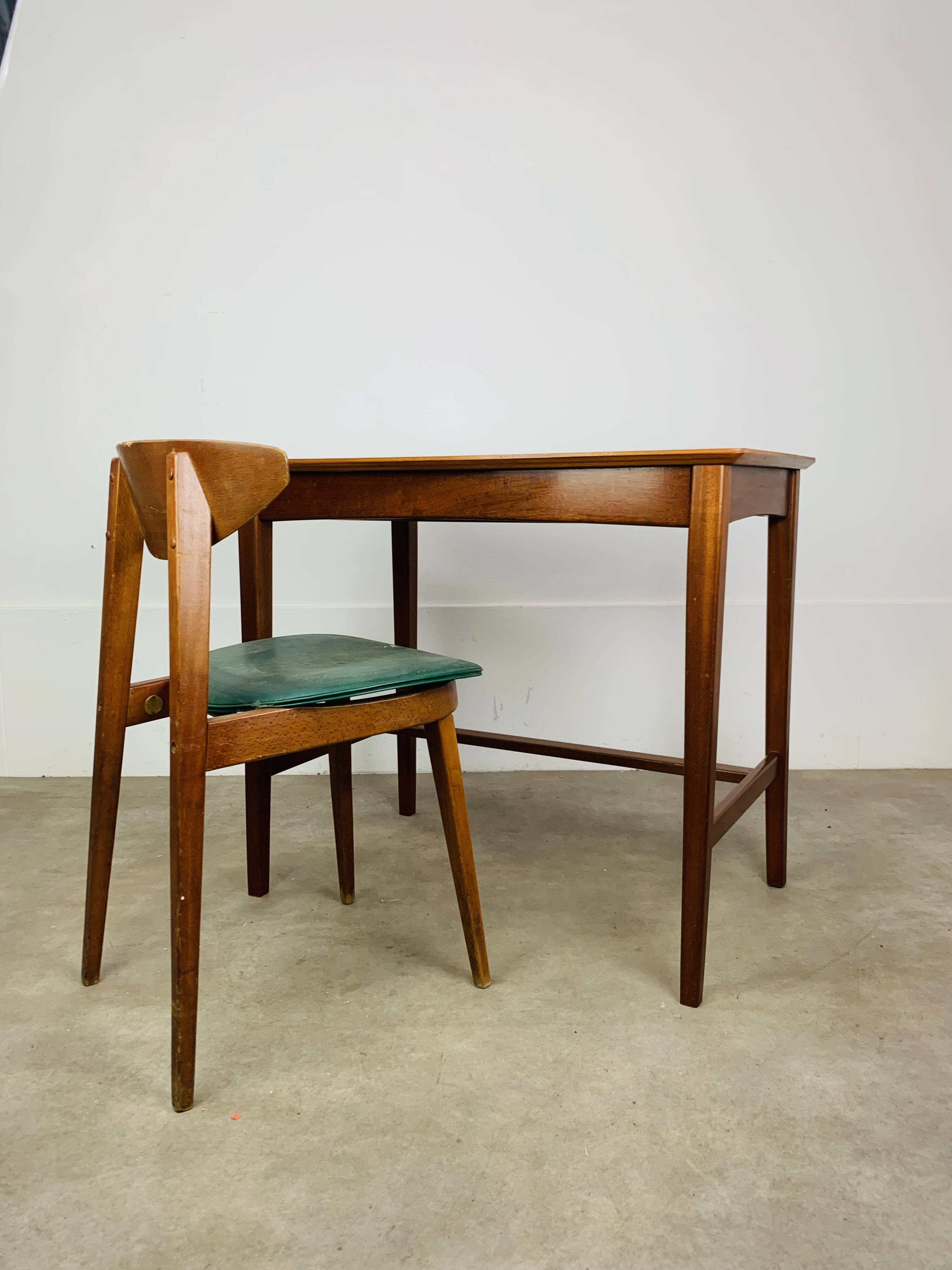Minimalist Scandinavian teak desk from the 1960s, vintage.