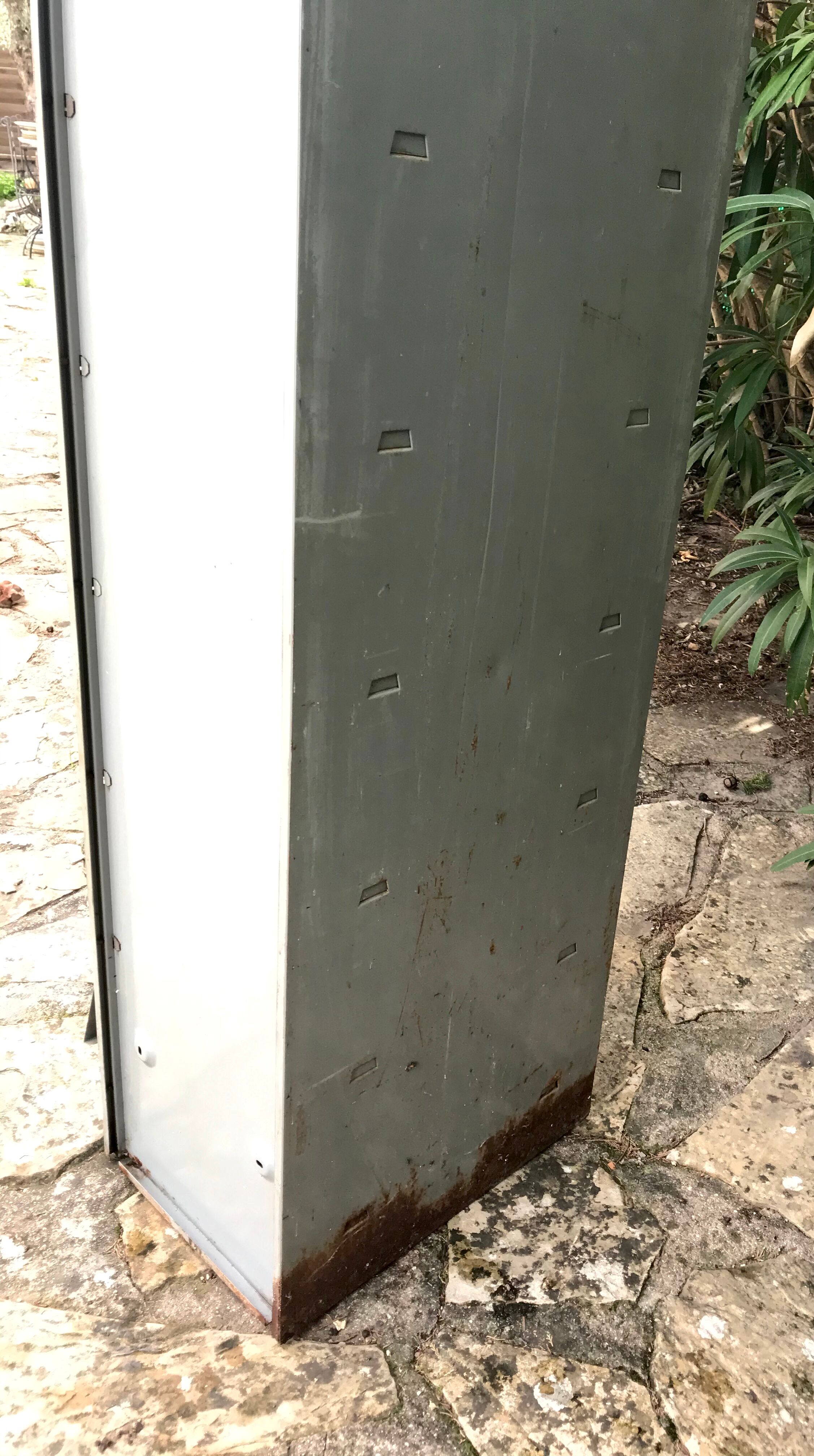 Vintage storage unit