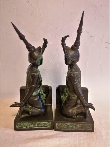 Paire de serres livres en bronze divinités asiatiques