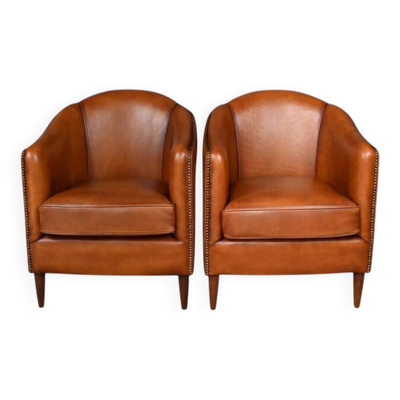 Paire de fauteuils club Solange en cuir de mouton – reproduction