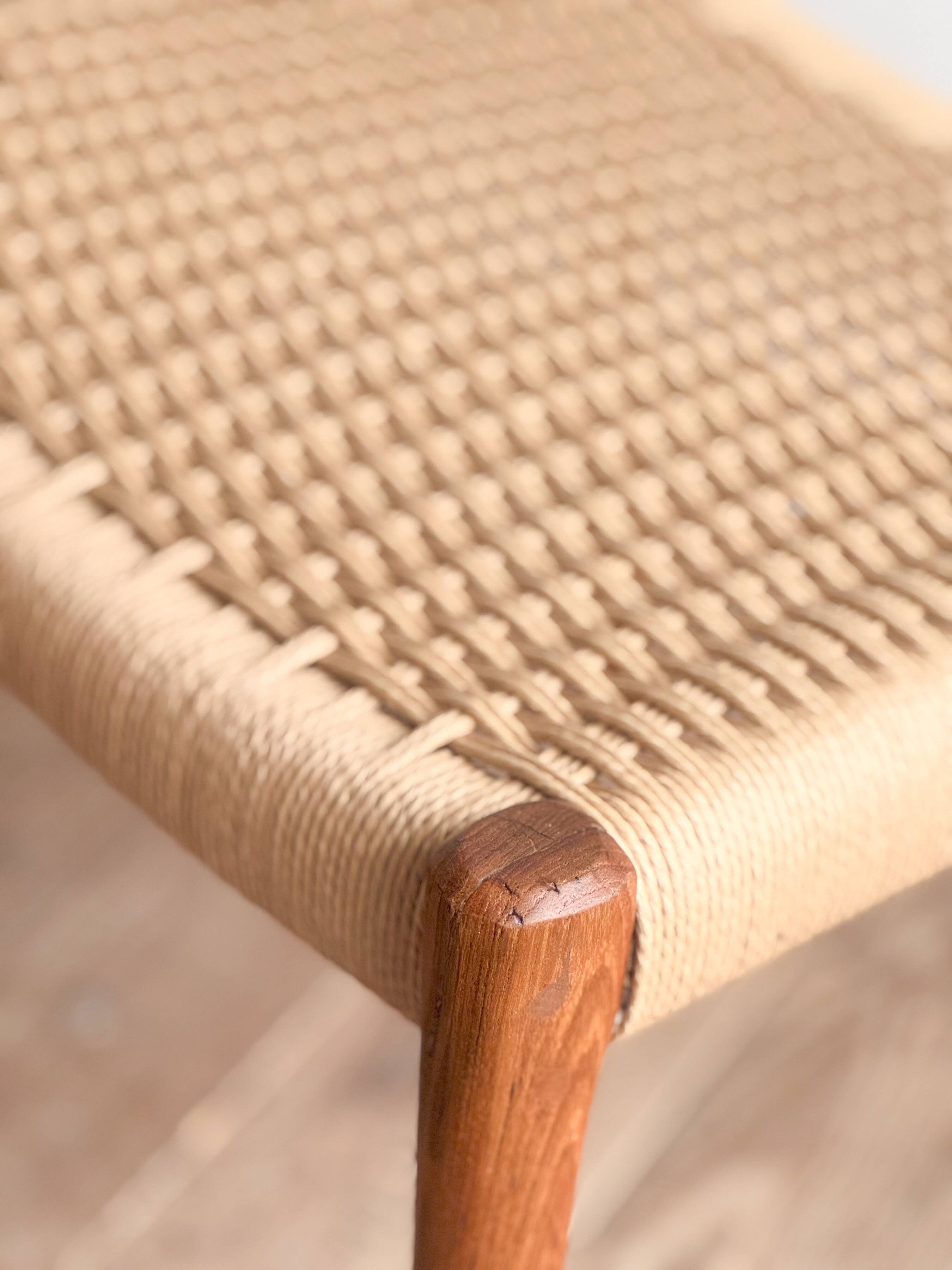 Chaises danoises en teck Mid-Century par Niels O. Møller # 77, set de 6