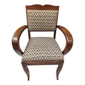 Fauteuil Art Déco à dossier moustache et accotoirs galbés années 30