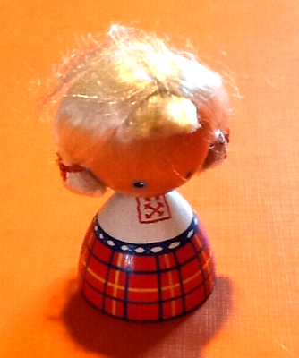 1960s-1970s traditional Salvo doll