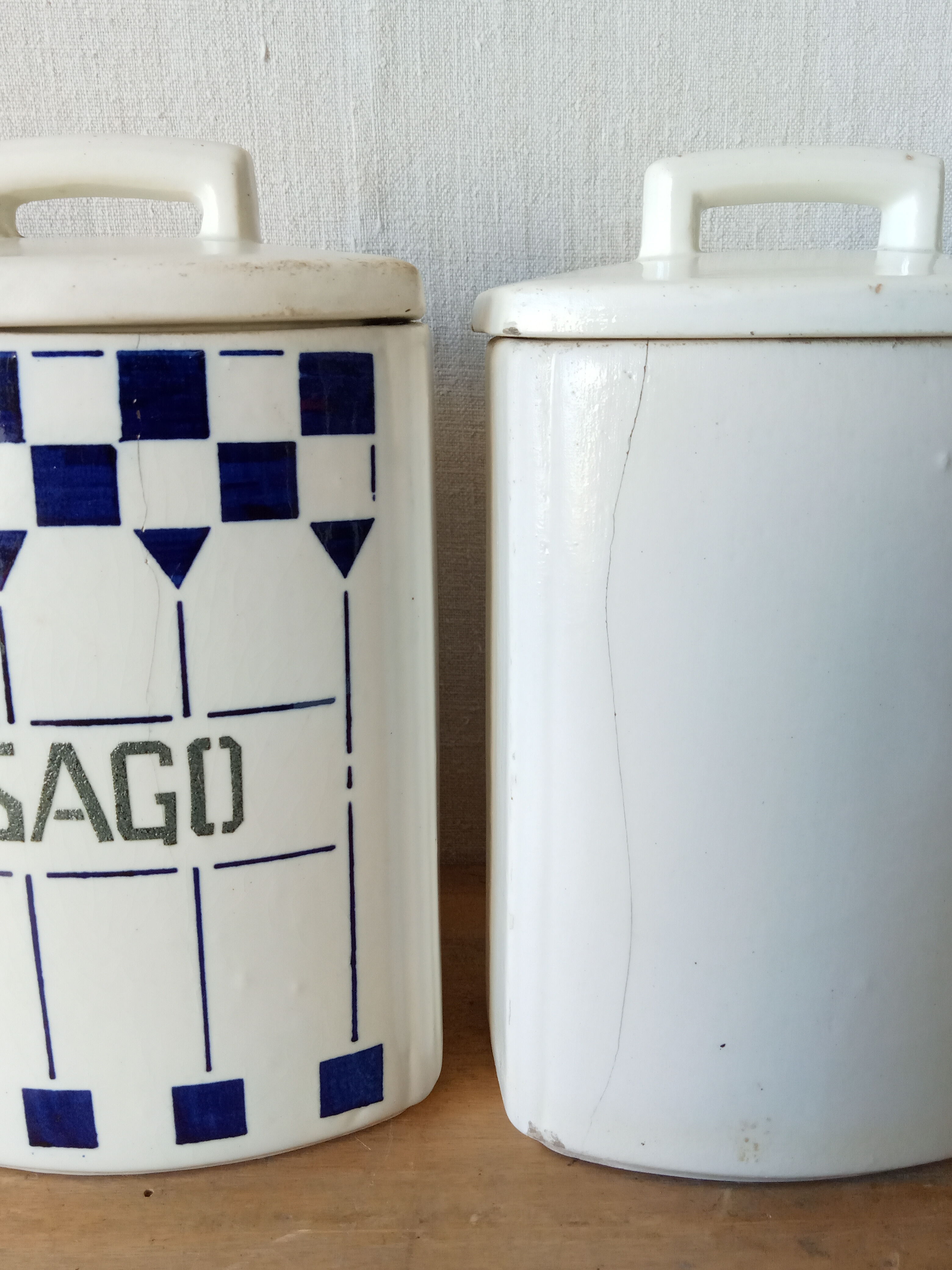 Series of spice pots, german oil, vinegar