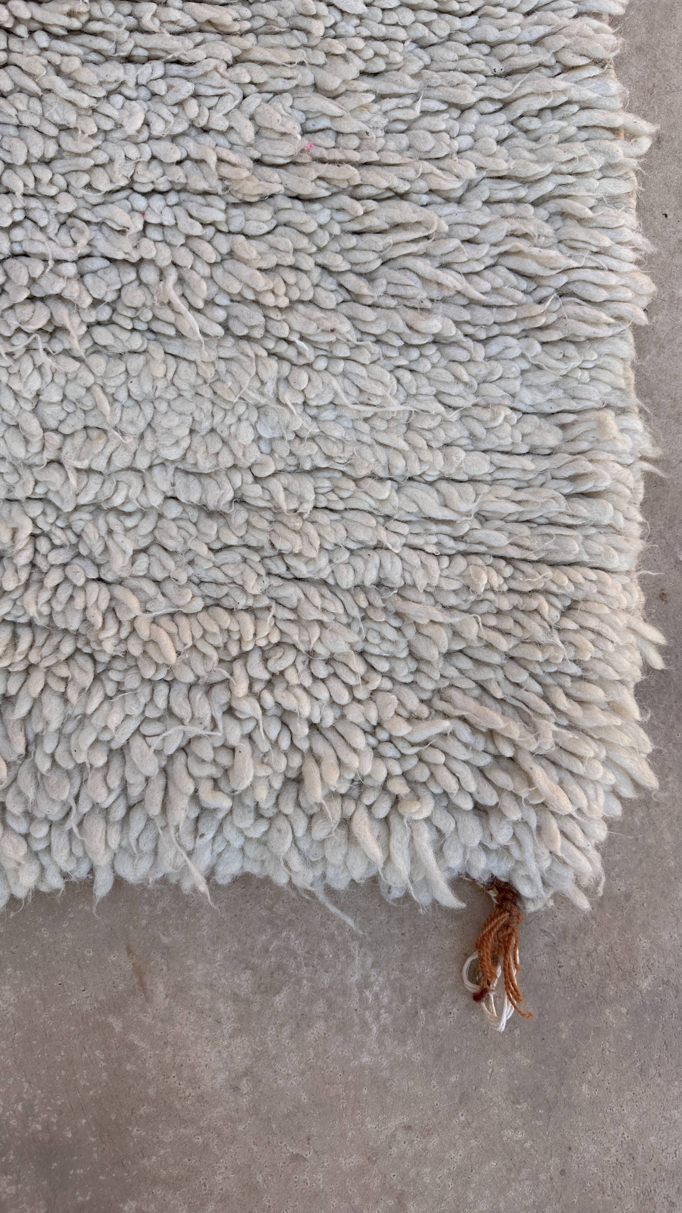 Beni Ourain Moroccan rug white - 238 x 157 cm