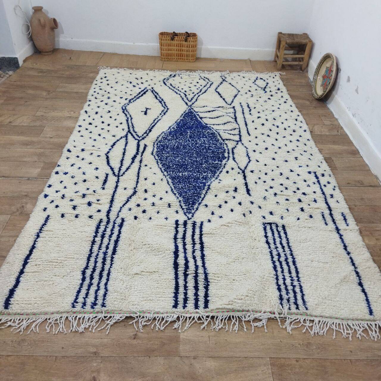 Vintage Azilal rug 290x190 cm - Blue geometric patterns