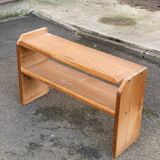 Vintage Scandinavian bookshelf in solid oak from the 1980s.