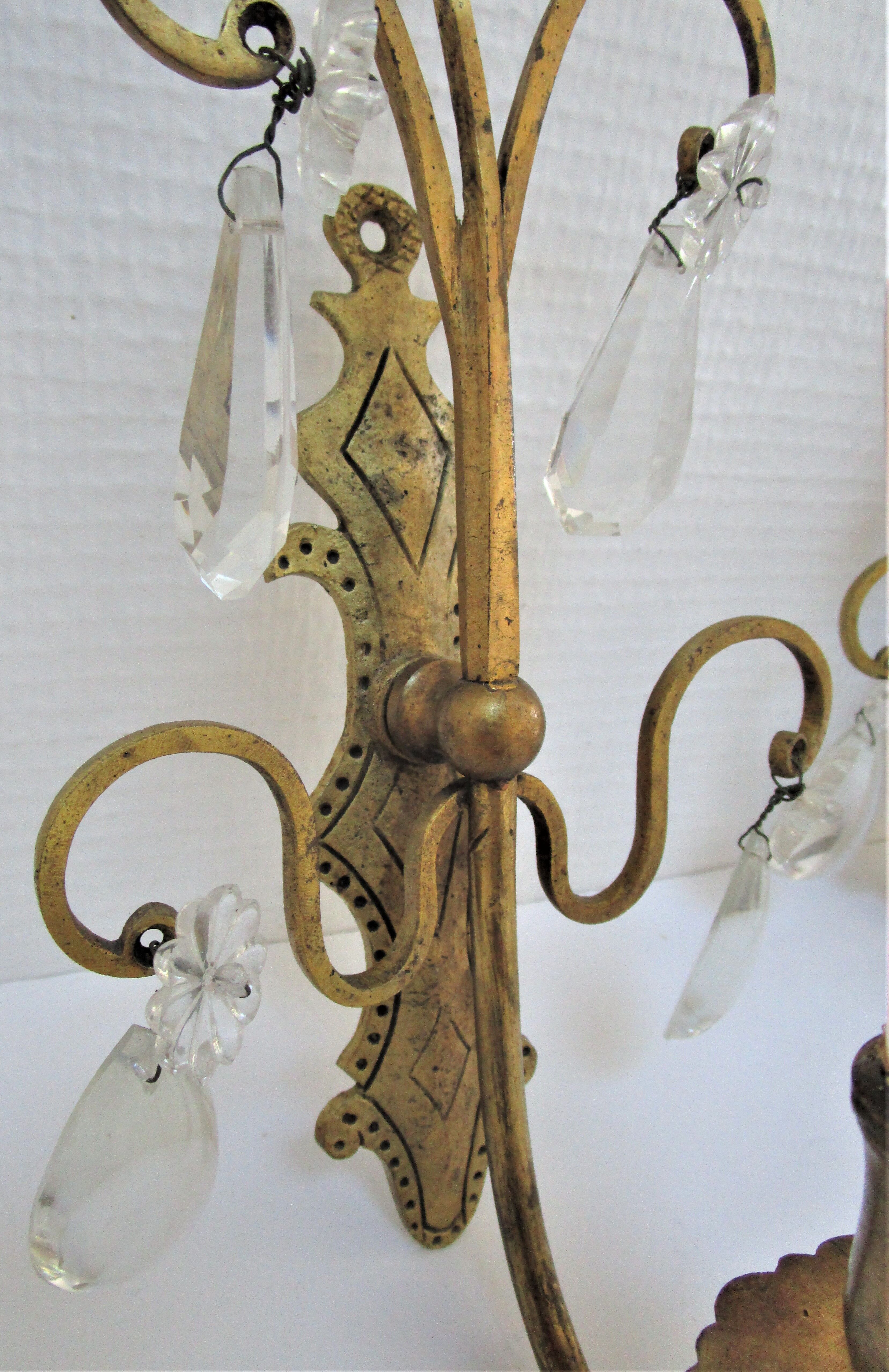 Pair of wall lamps patinated gilded bronze and early twentieth century glass grapevines
