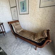 Empire-style wooden daybed / chaise longue
