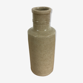 Soliflore vase in beige sandstone