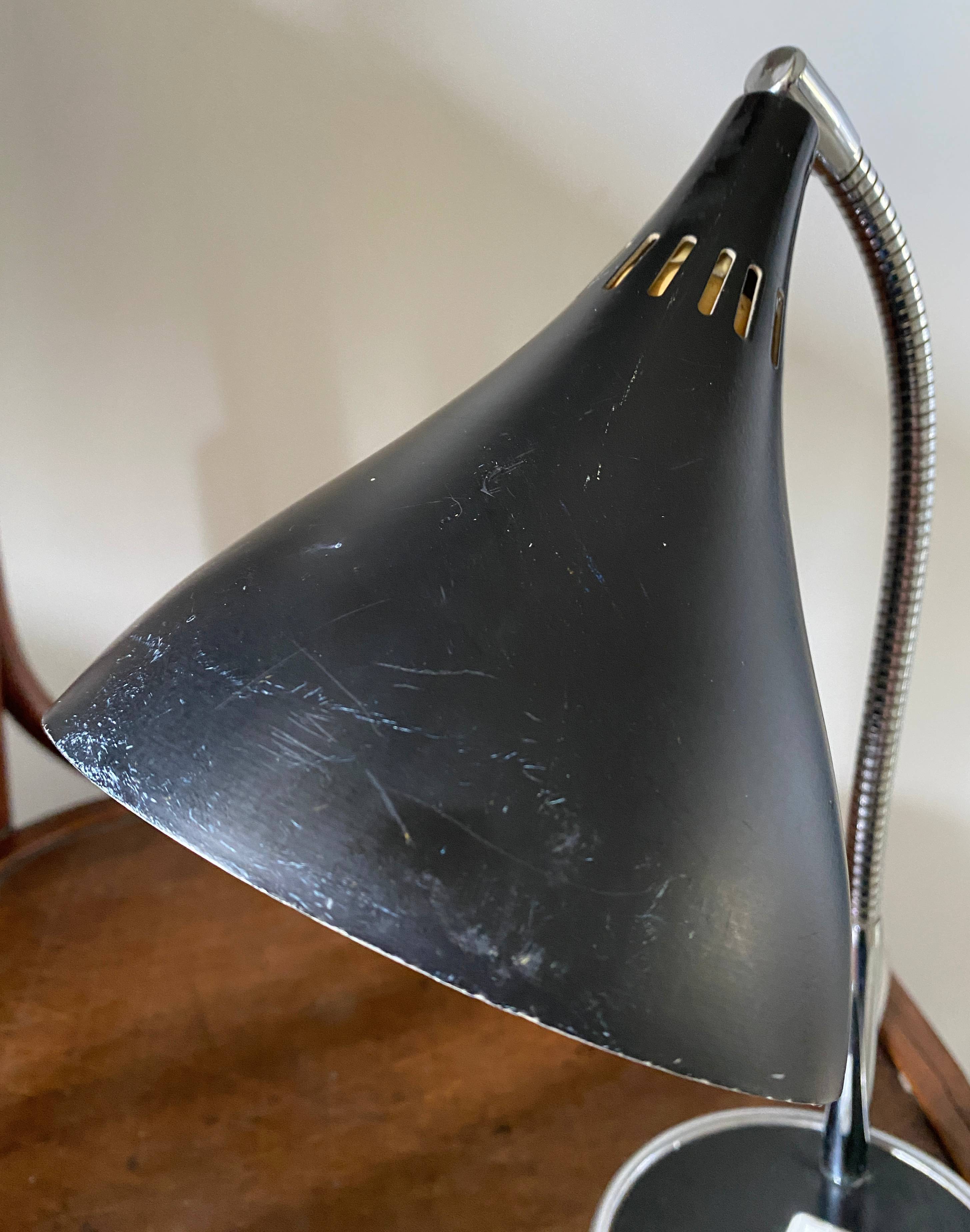 Black swan neck lamp Design Italy vintage 50s/60s