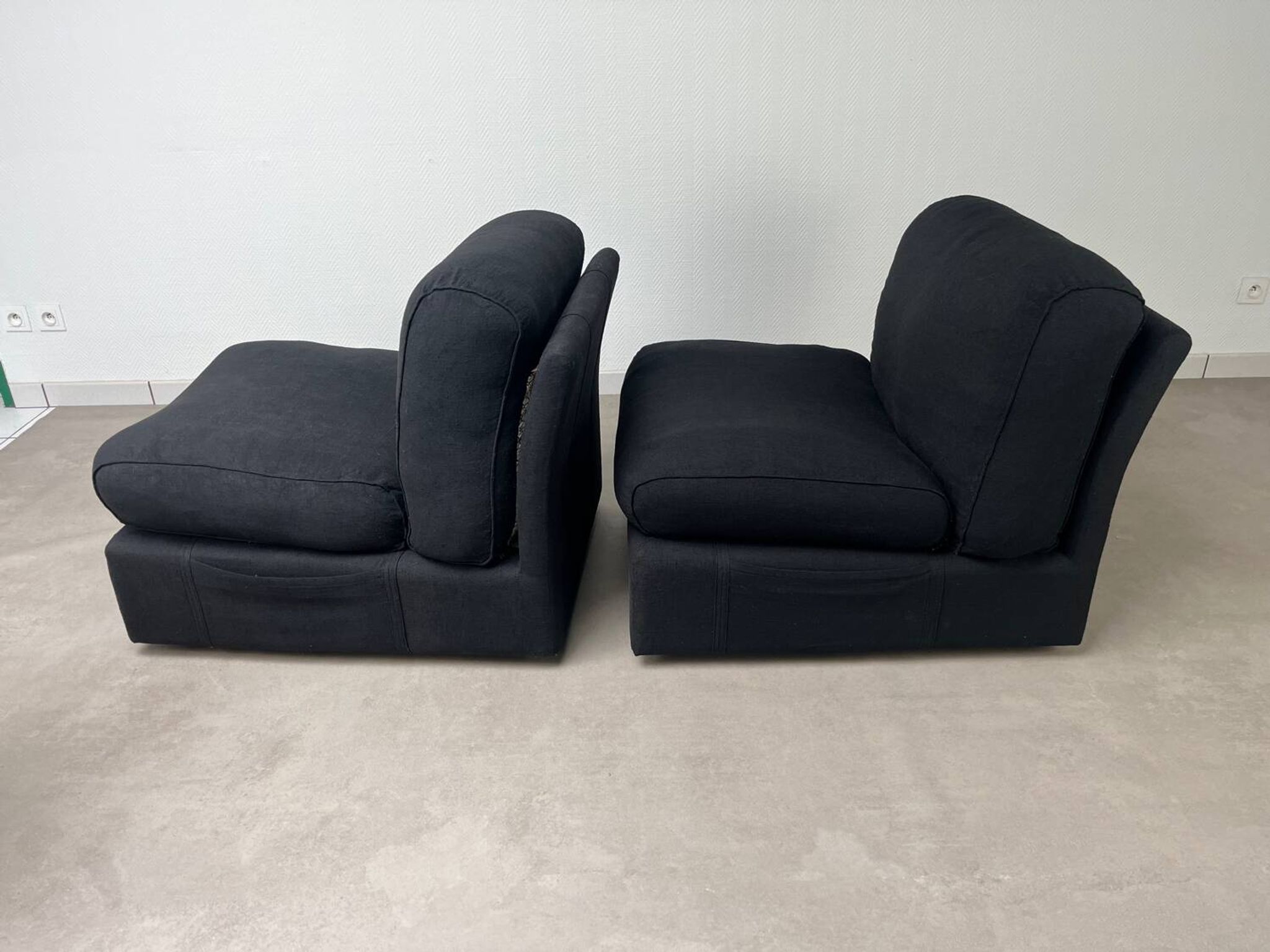 2 Ligne Roset armchairs from the 1970s.