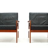 Lounge chairs by Illum Walkelsø for Niels Eilersen, 1960s