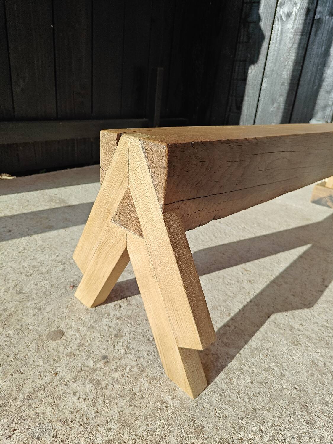 Artisanal oak beam entrance bench