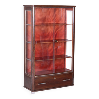 Restored ArtDeco Oak Display Cabinet, Jindrich Halabala, Czechia, 1930s