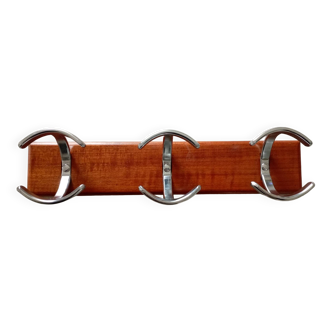 Coat hook