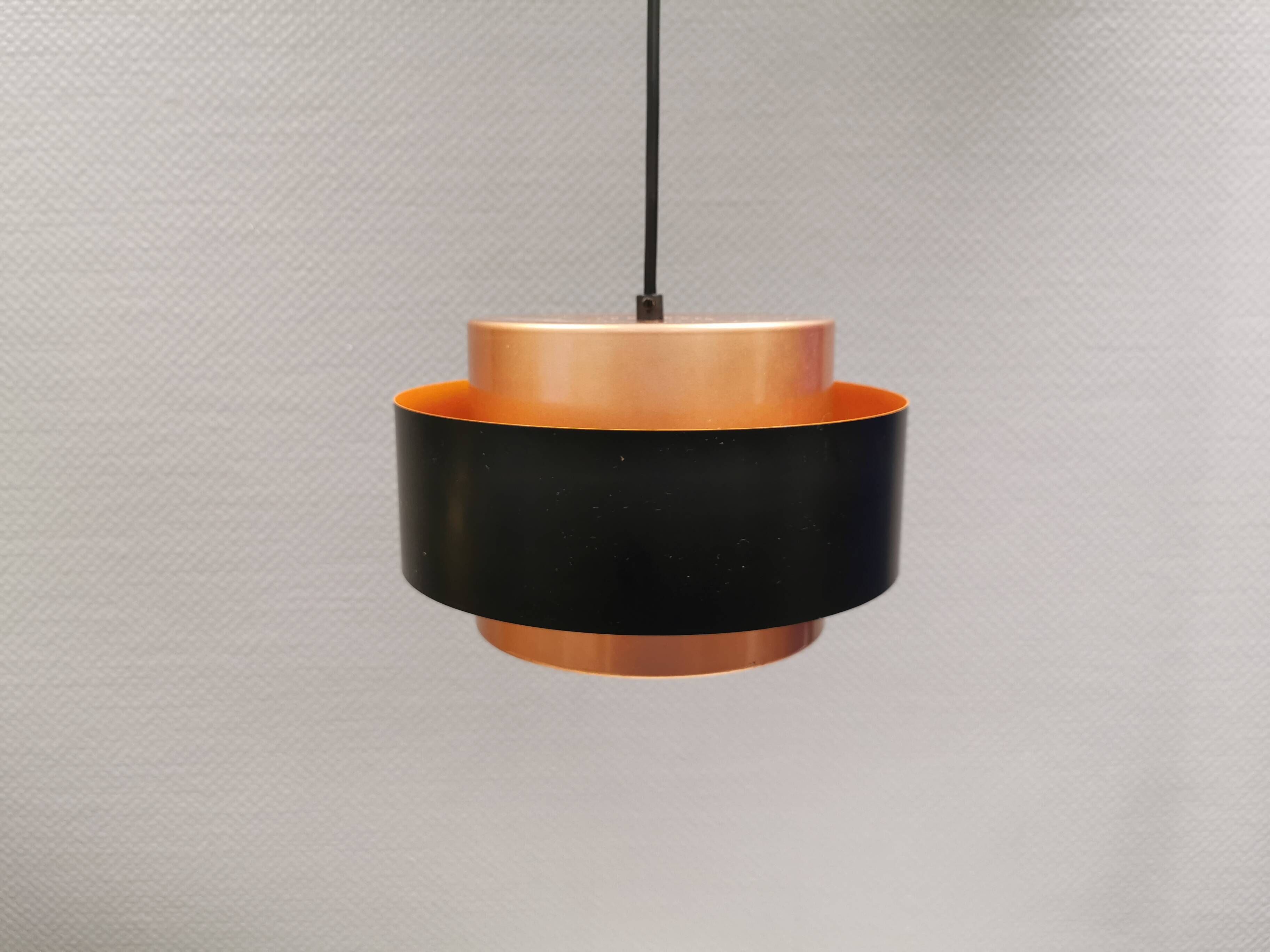 Suspension Juno par Jo Hammerborg, pour Fog&Mørup Danemark 1966.