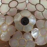 Suspension in pink mother-of-pearl and brass