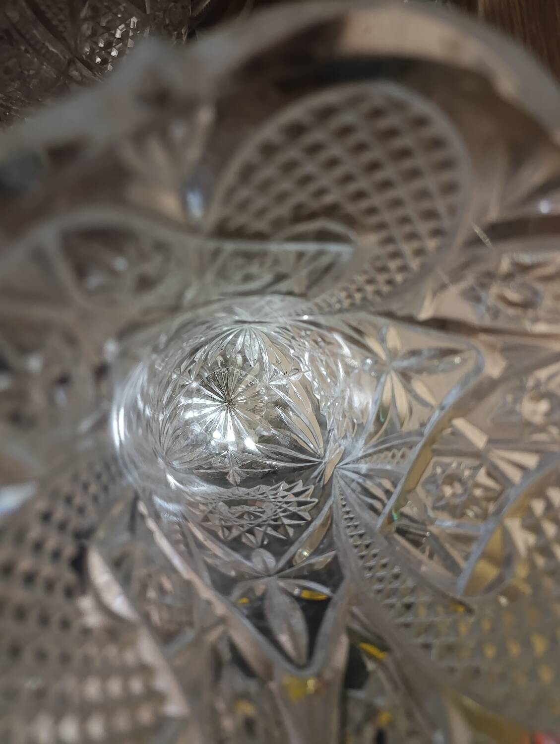 Large vintage pressed glass vase, an impressive and very decorative piece.