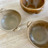 4 stoneware bowls