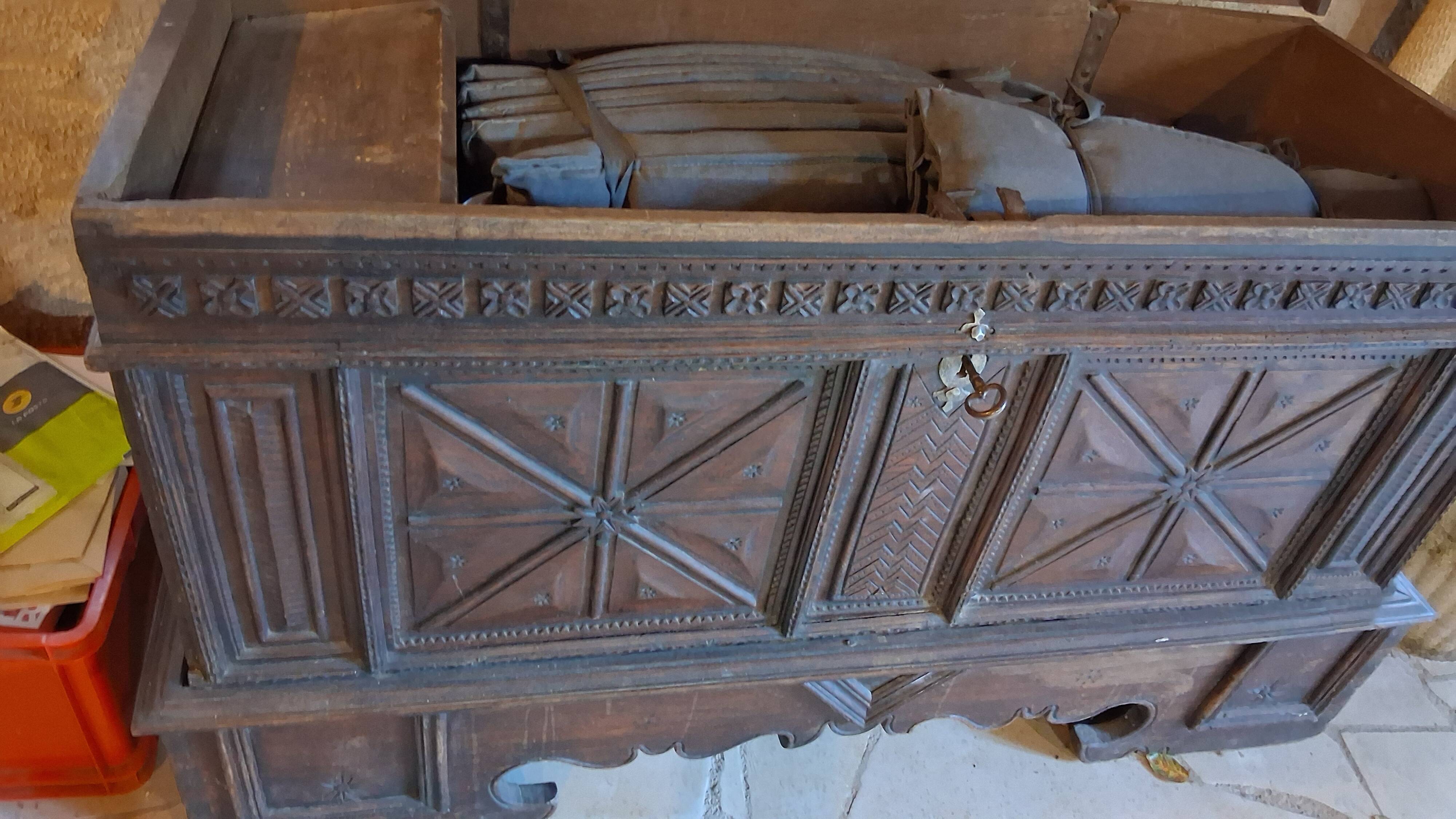 Antique chest