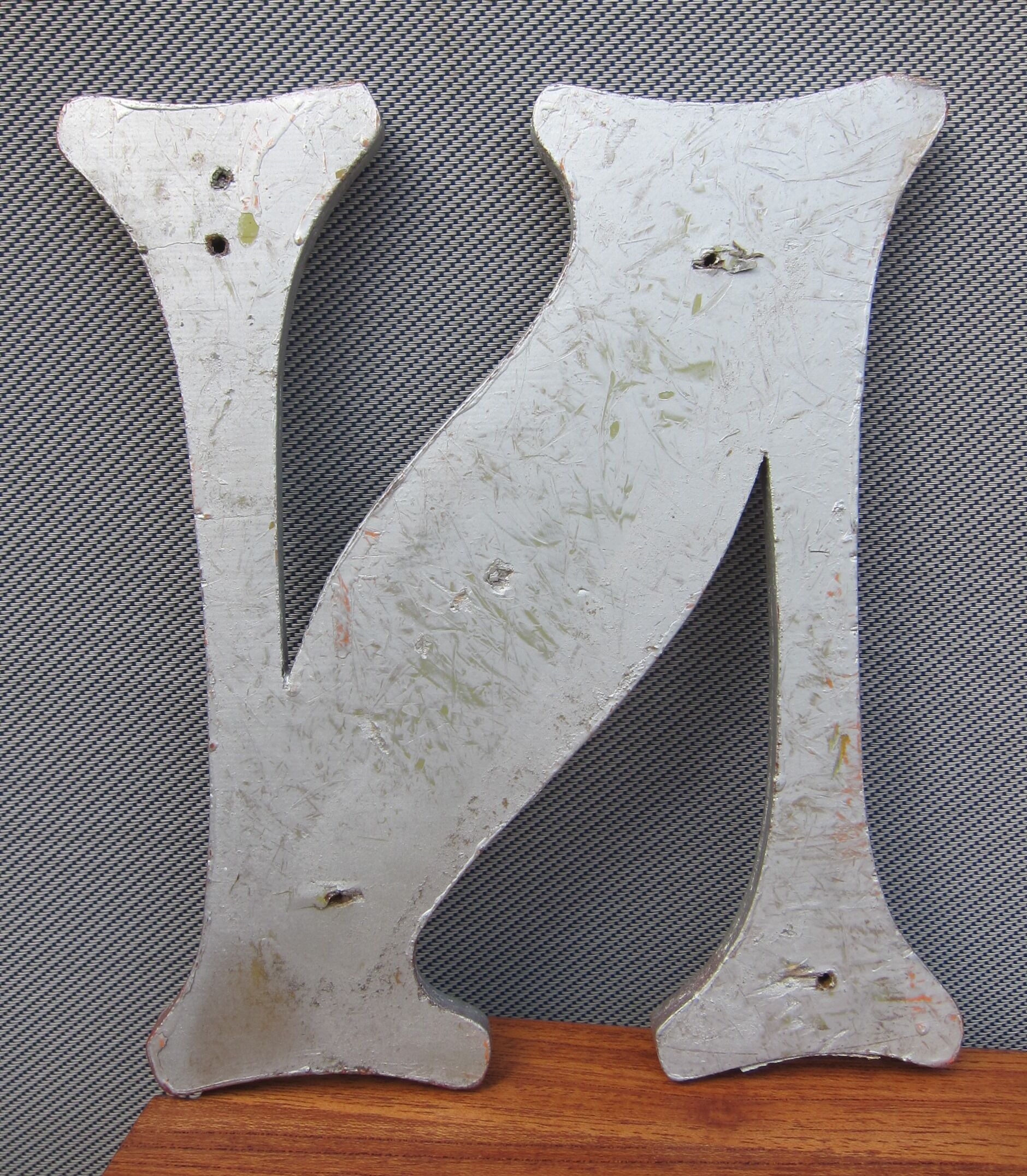 Teaches letter N wooden