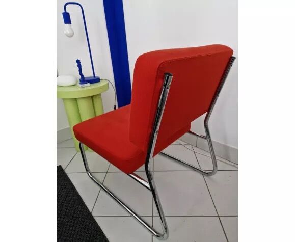 Fauteuil chauffeuse design vintage rouge orangé pied métal 70