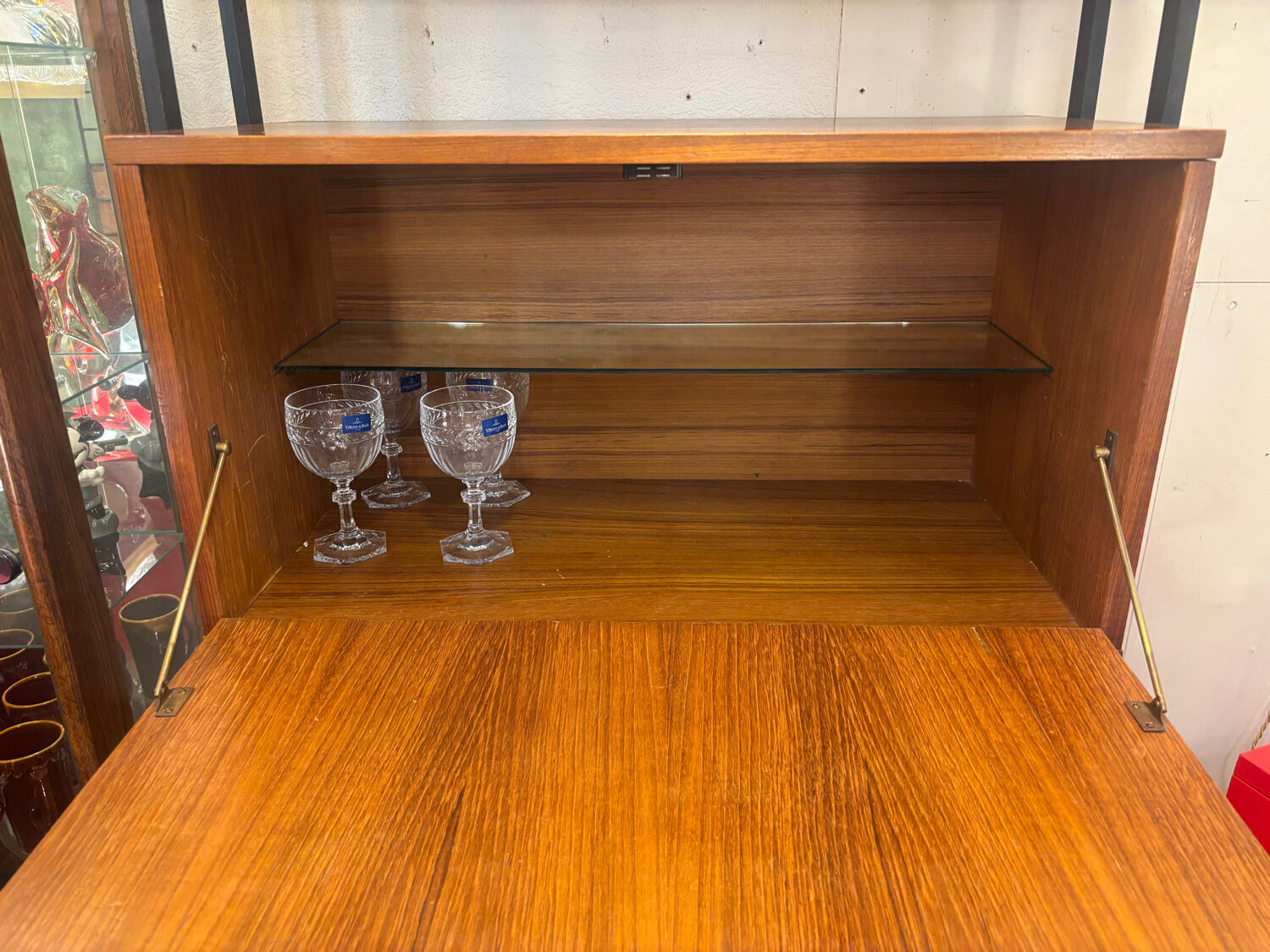 Vintage Scandinavian library – 1960s