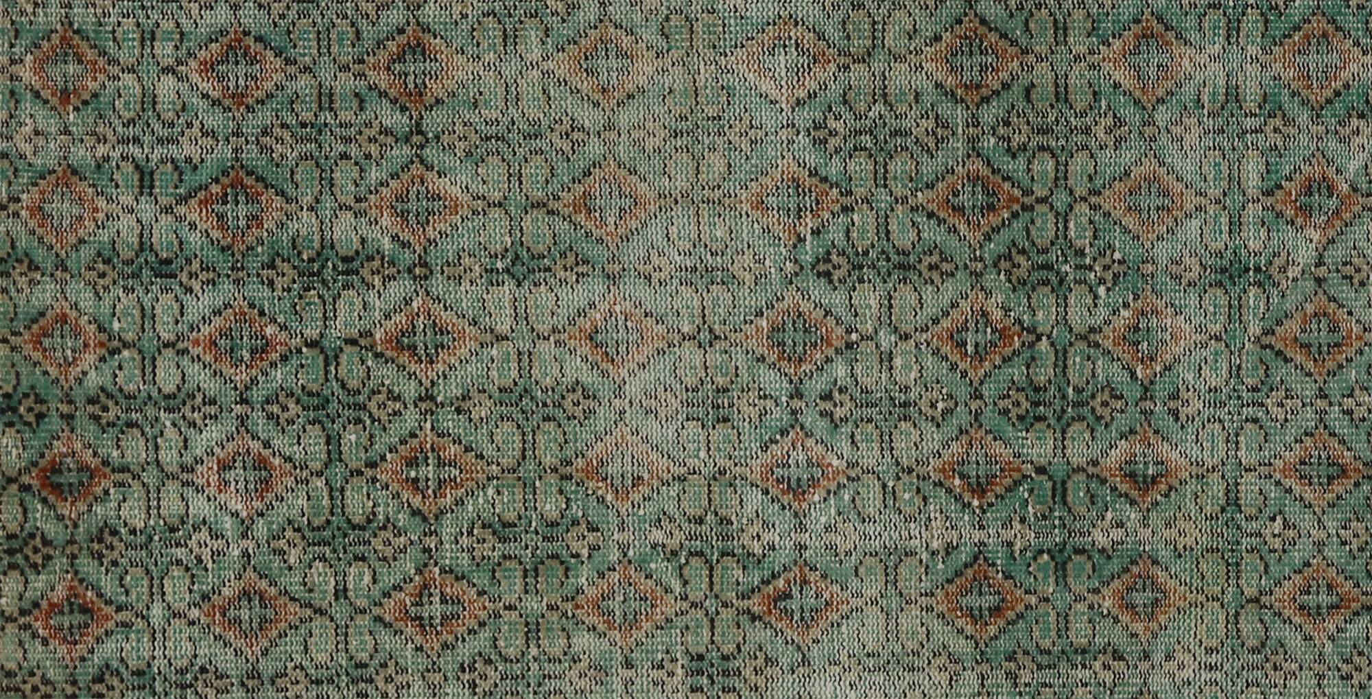 One-of-a-kind turkish handwoven vintage rug - rustic vintage charm 253x 160 cm