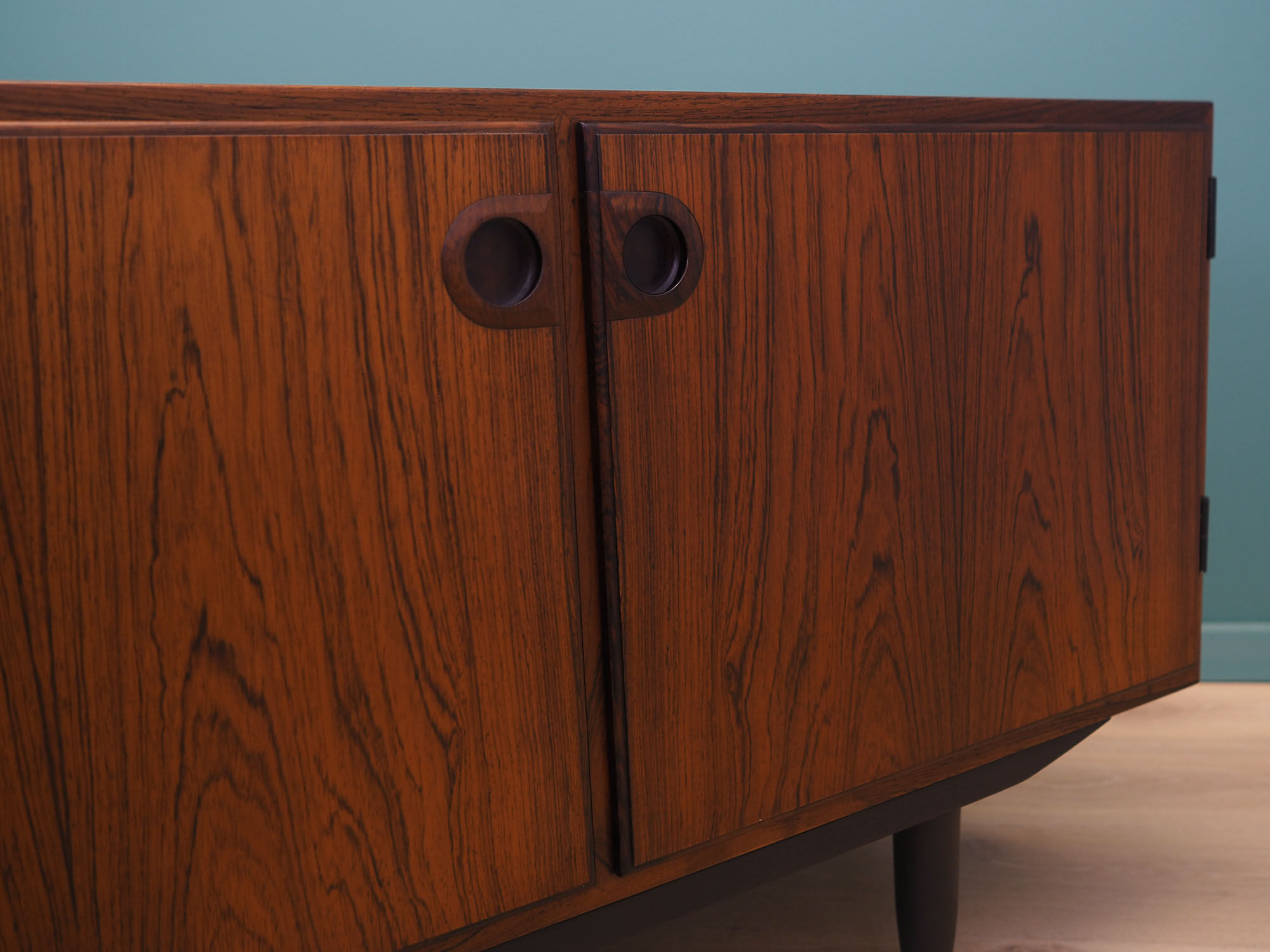 Sideboard in rosewood, Danish design, 70s, designer: Svend Langkilde