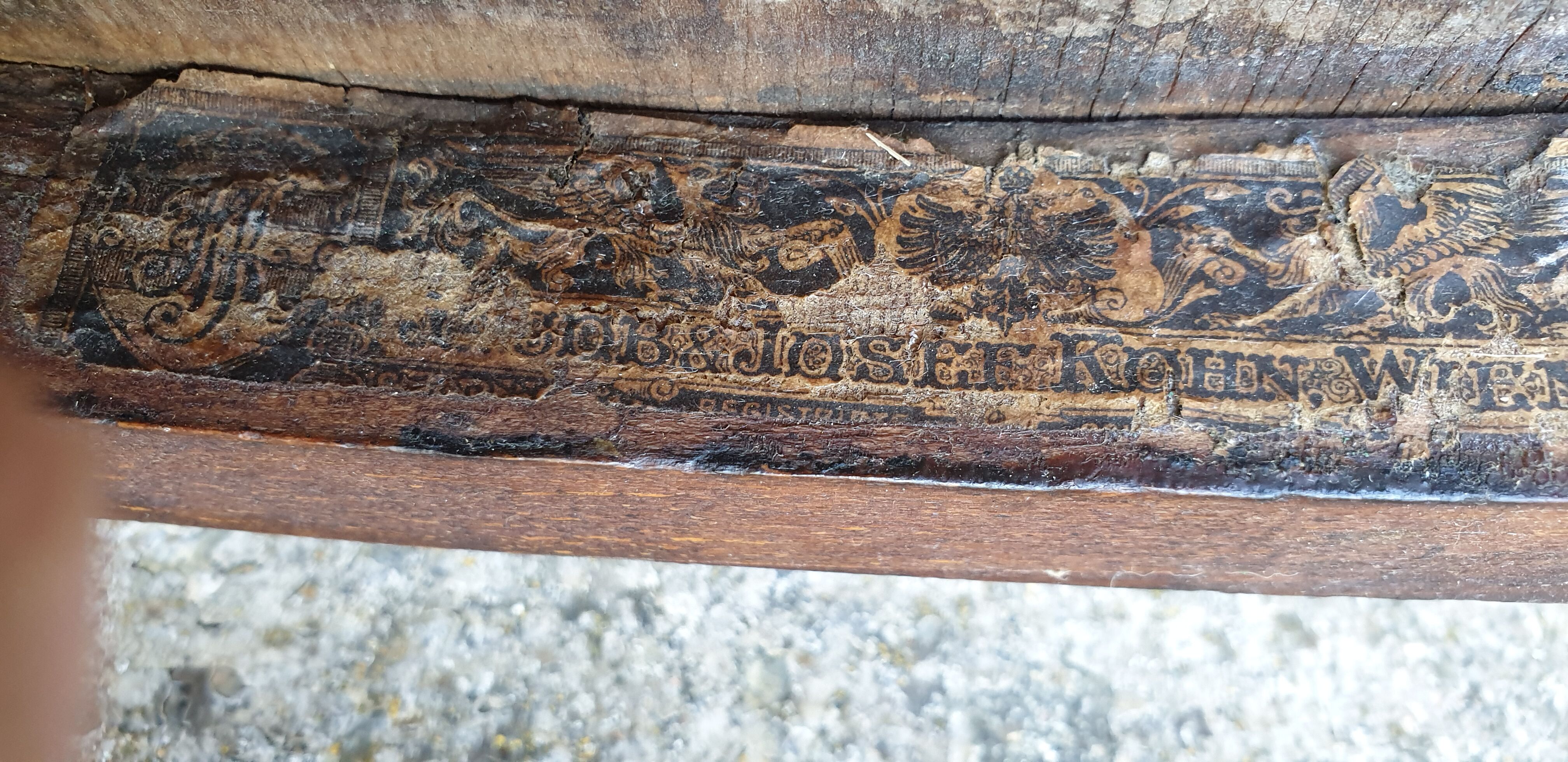 10 chaises Jacob & Joseph Kohn en bois courbé 1900