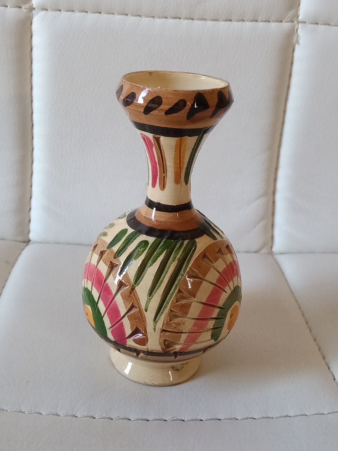 Numbered oriental vase