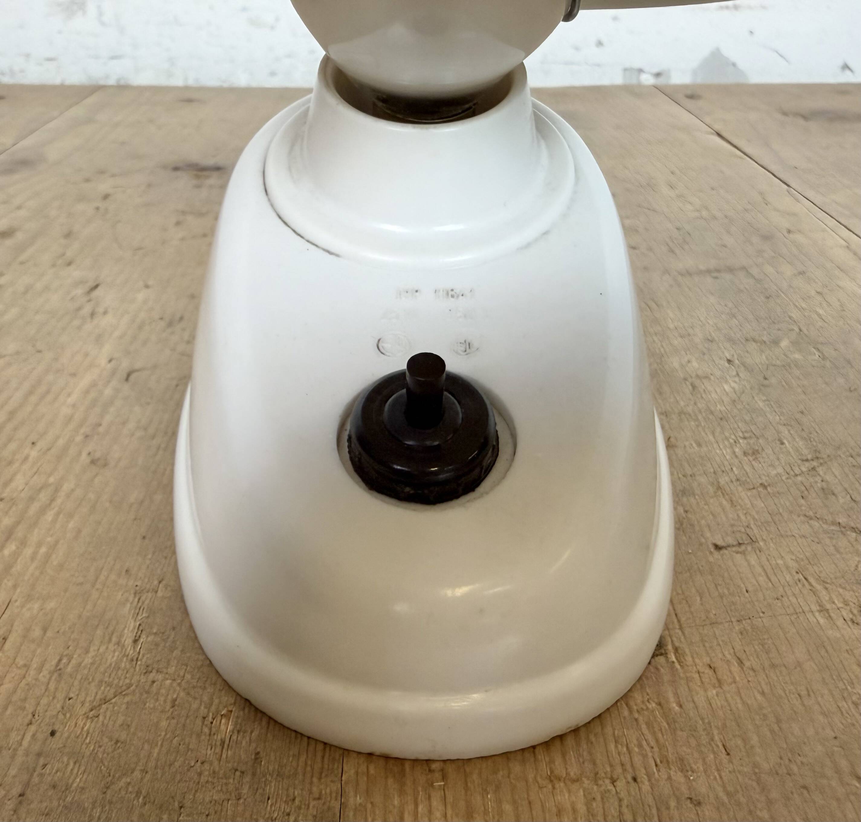 Vintage White Bakelite Table Lamp, 1950s