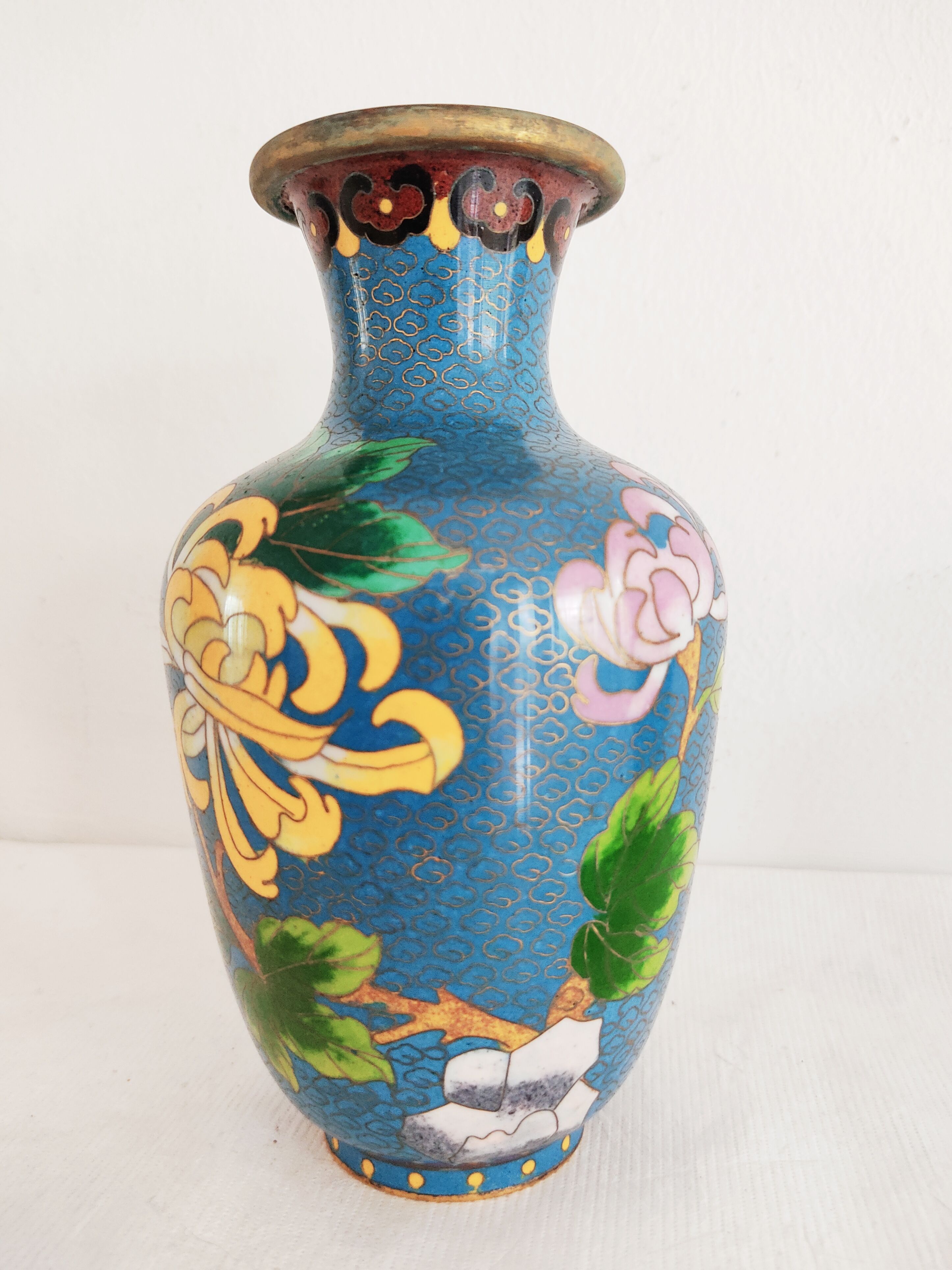 China 15 cm partitioned enamel vase