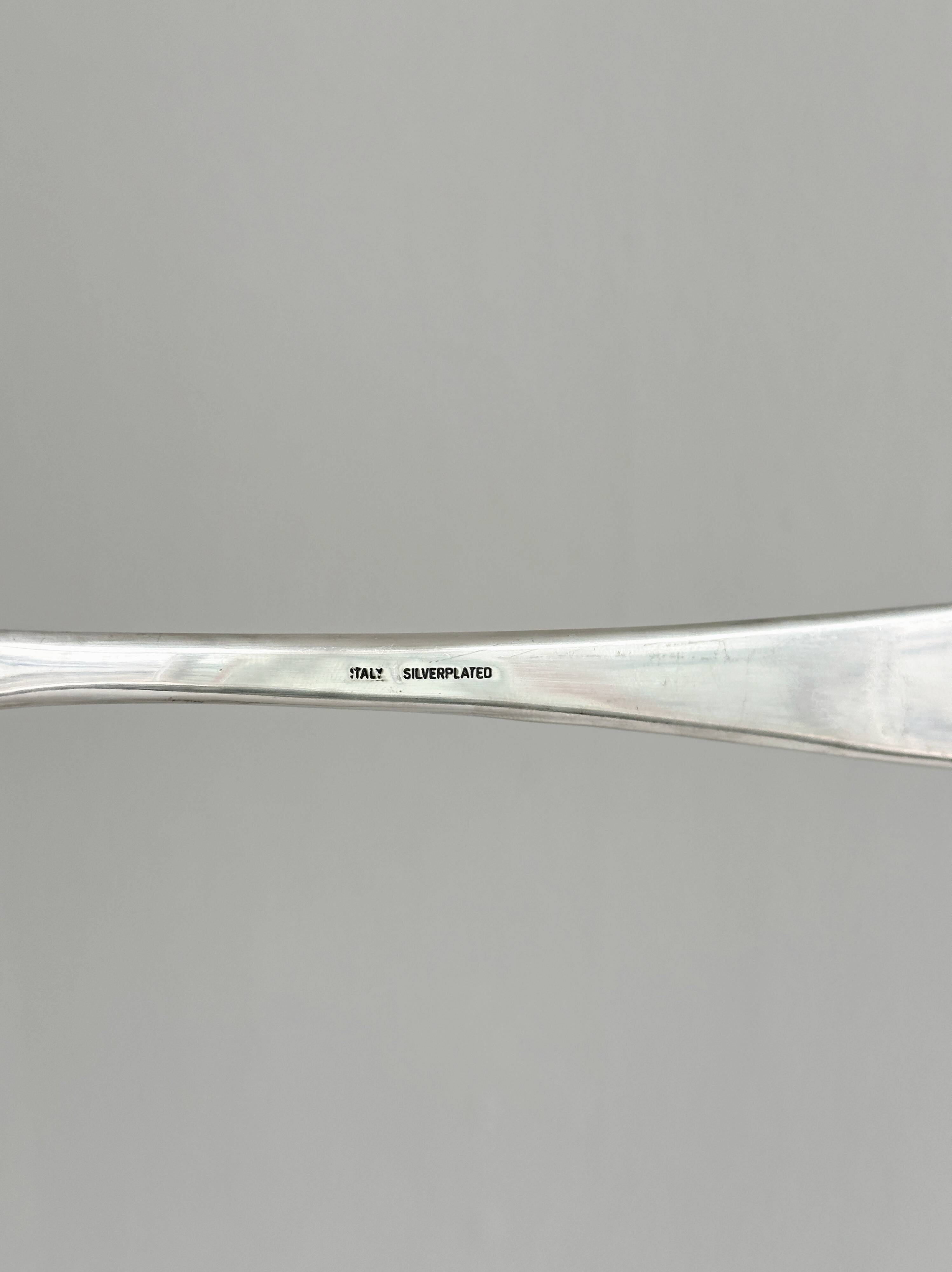 Silver-plated cake server
