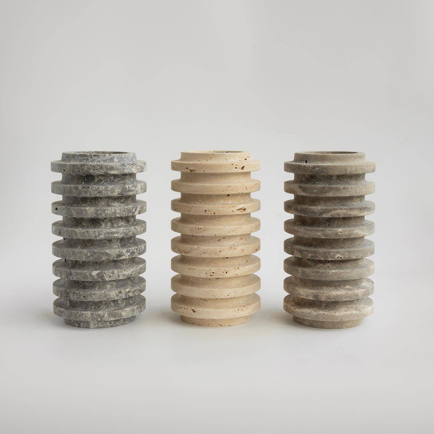 Layered vase in Silver travertine