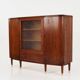 Buffet haut en noyer, design danois, années 1960, production : Danemark