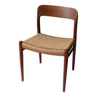 Scandinavian chair model 75 design 'Møller'
