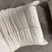Ligne Roset Togo 1-seater in pouf in Beige Corduroy 10/10