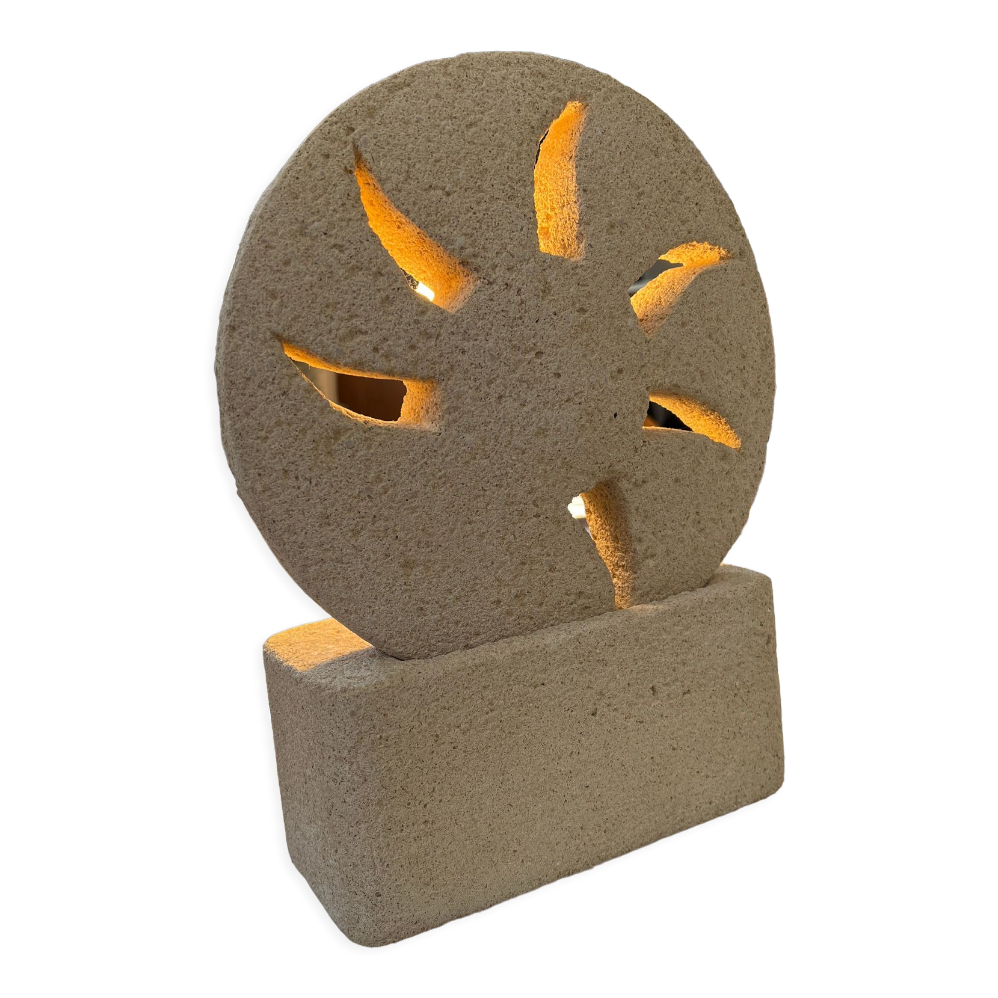 Lamp in stone of the Gard carved 1970