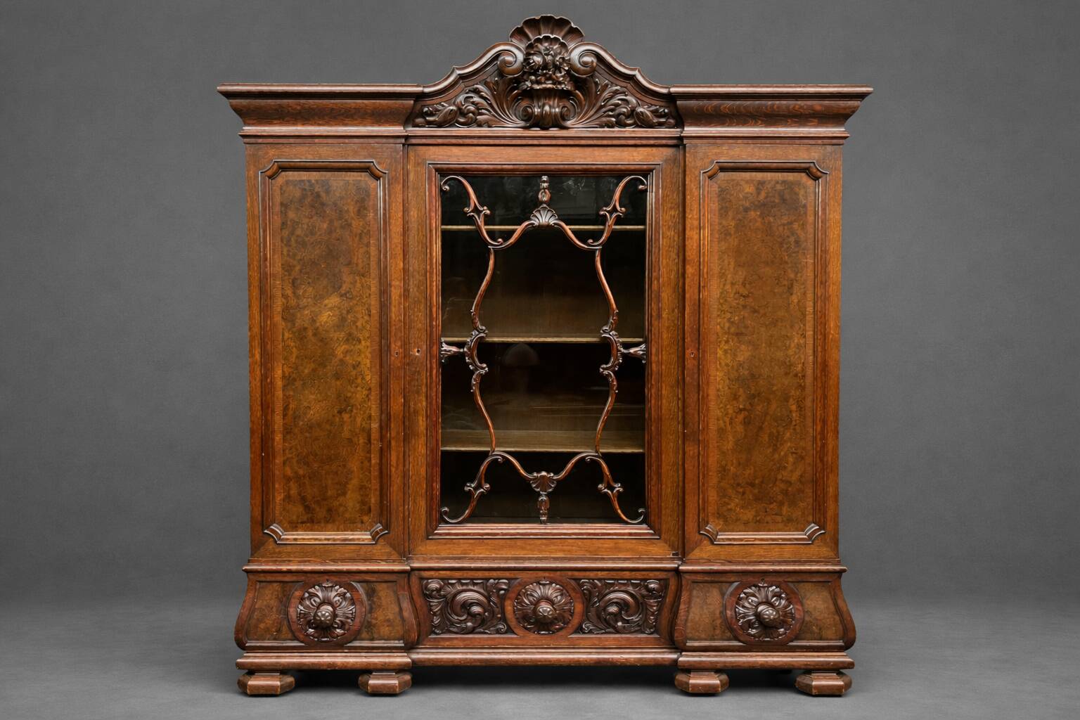 Neo-Renaissance library