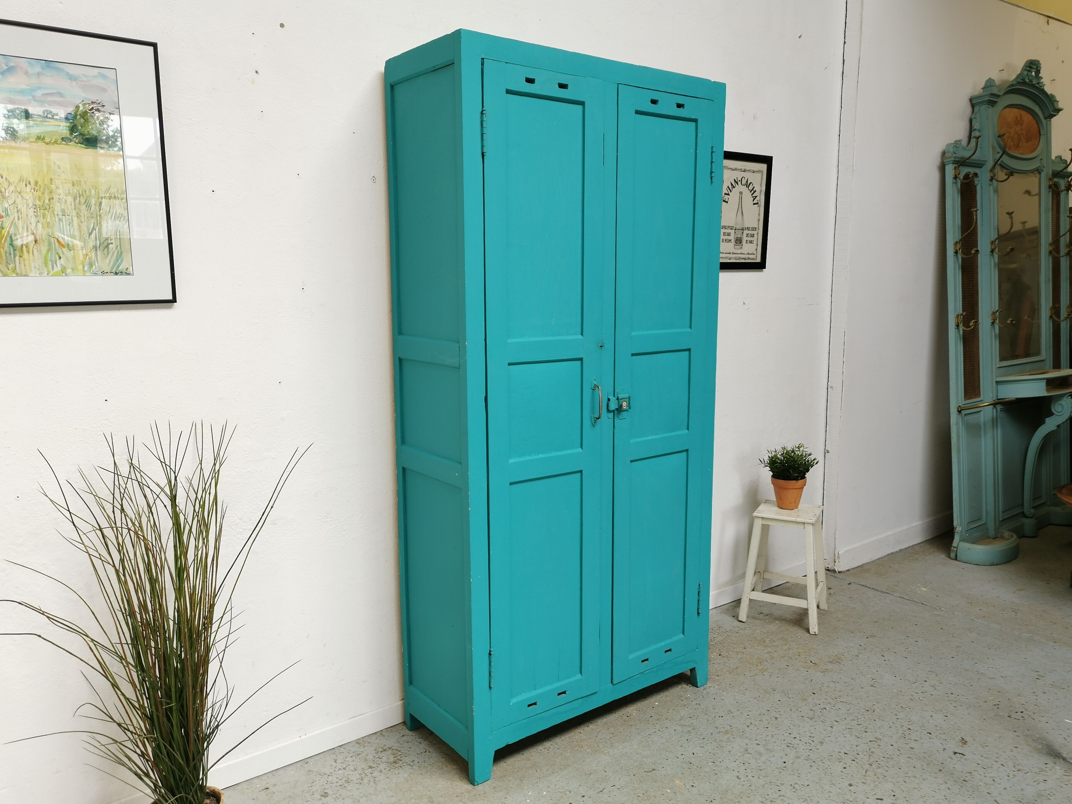 Vintage Parisian wardrobe