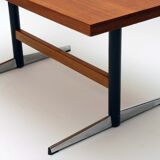 Table low mahagon