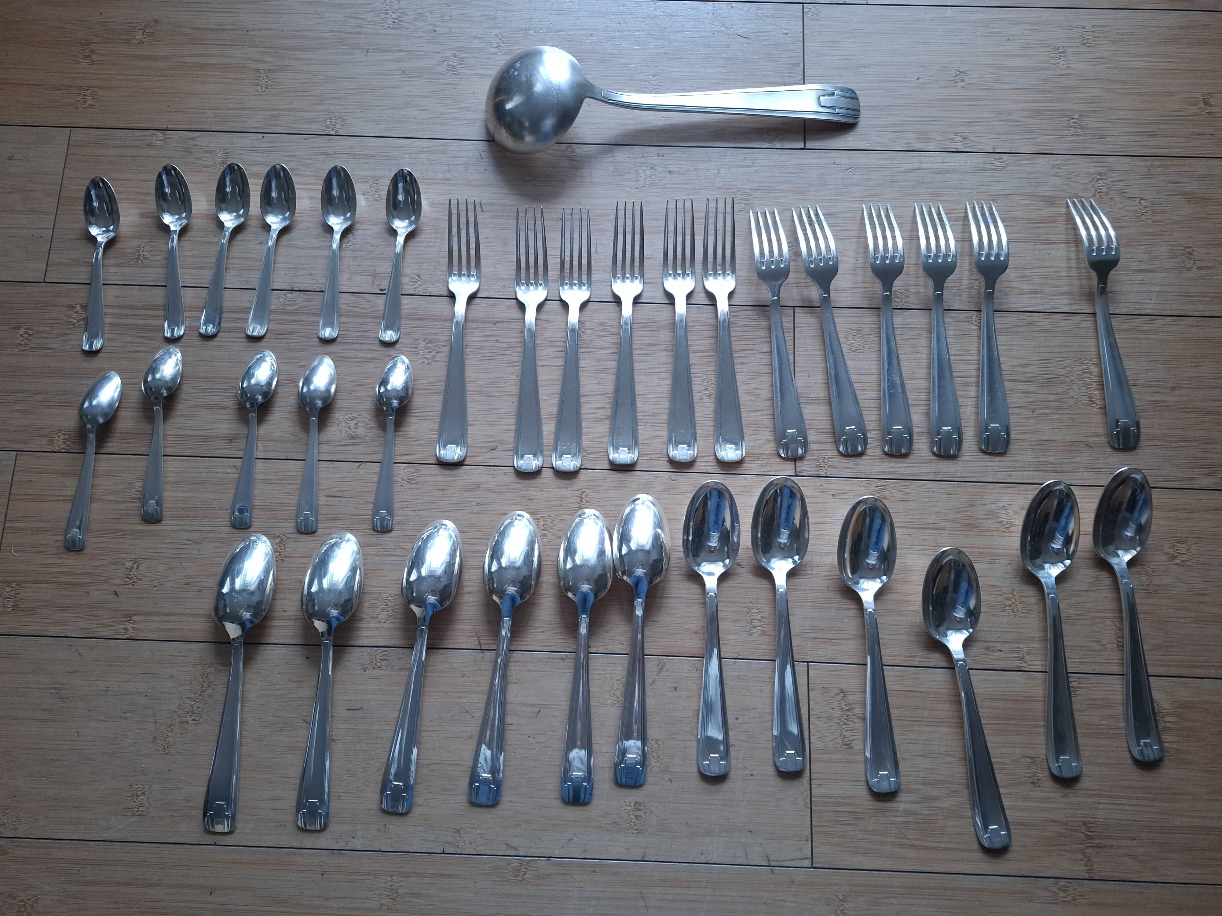 Art deco cutlery set in a box, 36 pieces.