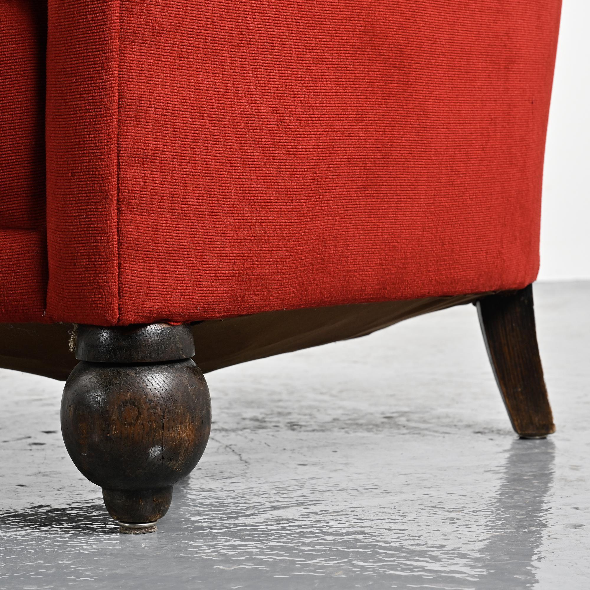 Paire de fauteuils en velours rouge, travail Art Déco, France, années 1920