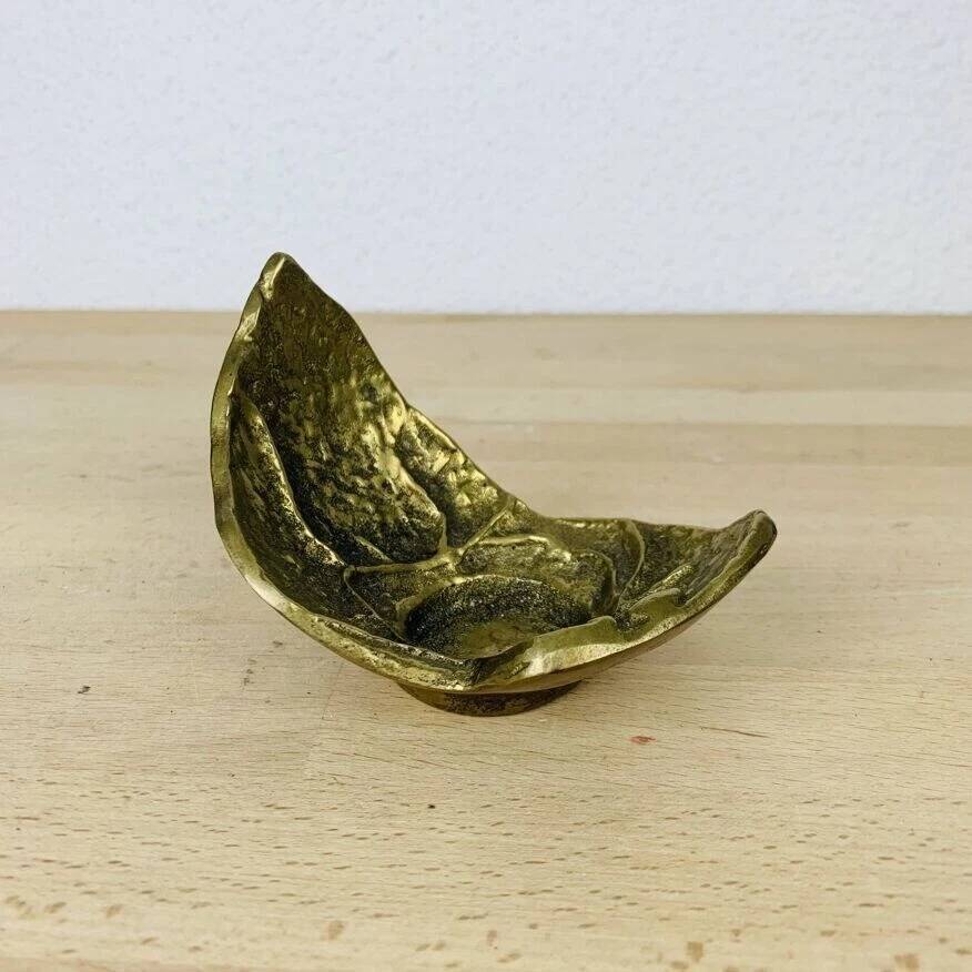 Golden brass leaf candlestick, organic style, vintage