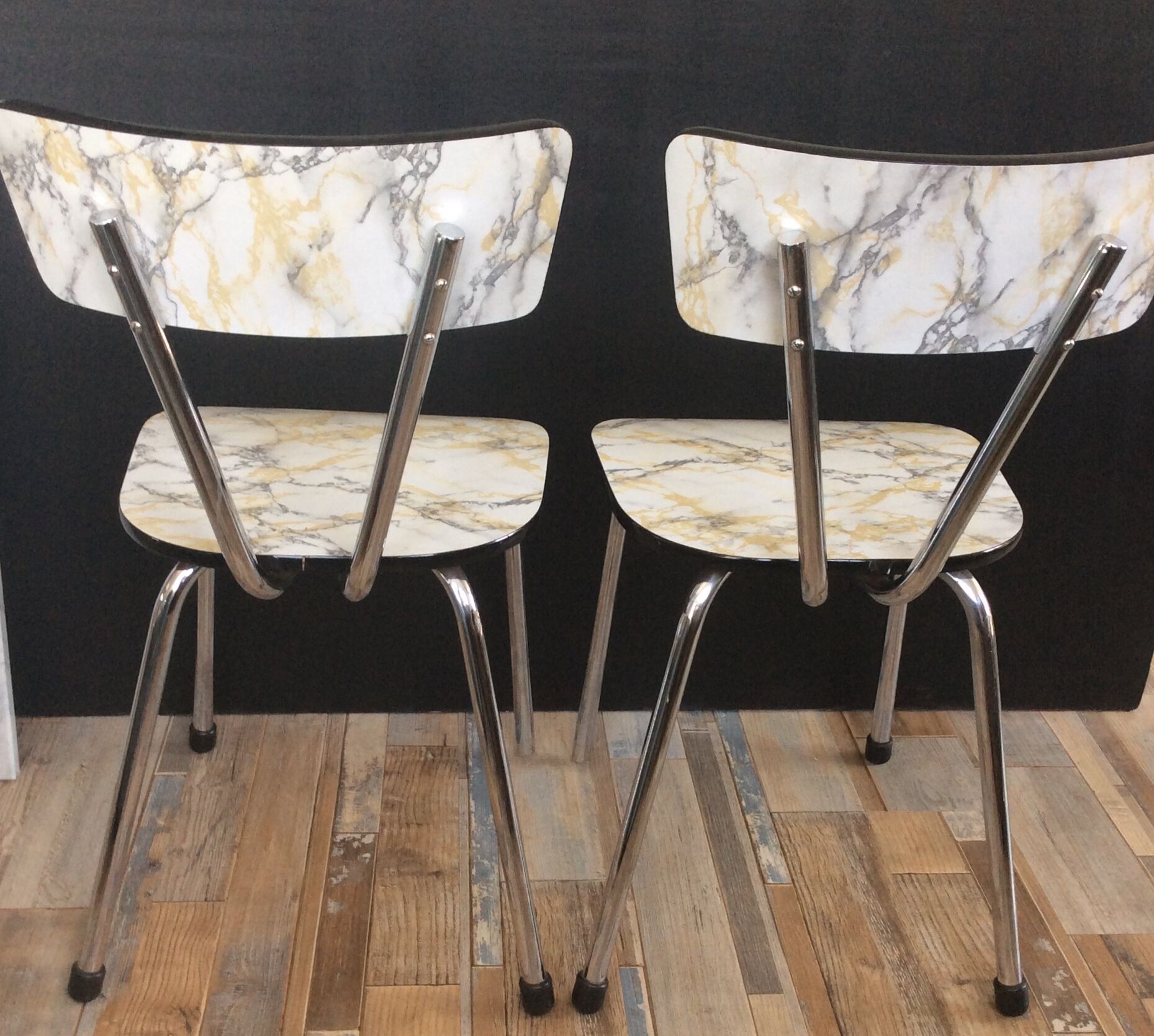 Series of 2 formica chairs marble effect of the 70s