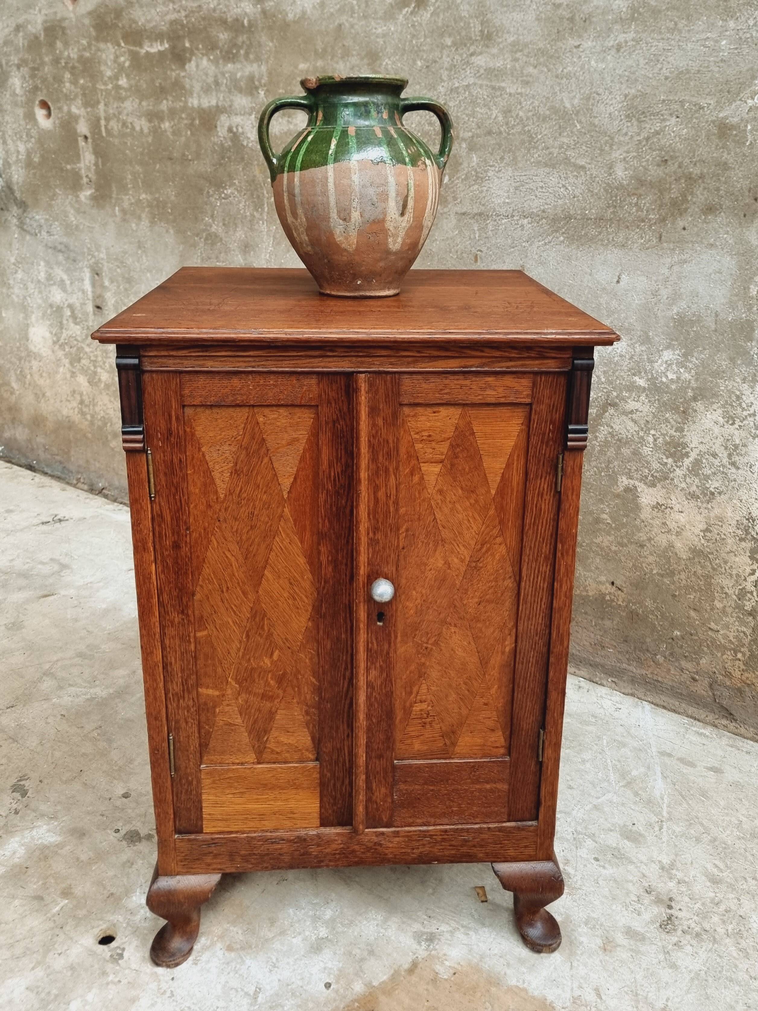 Antique small cabinet sideboard oak