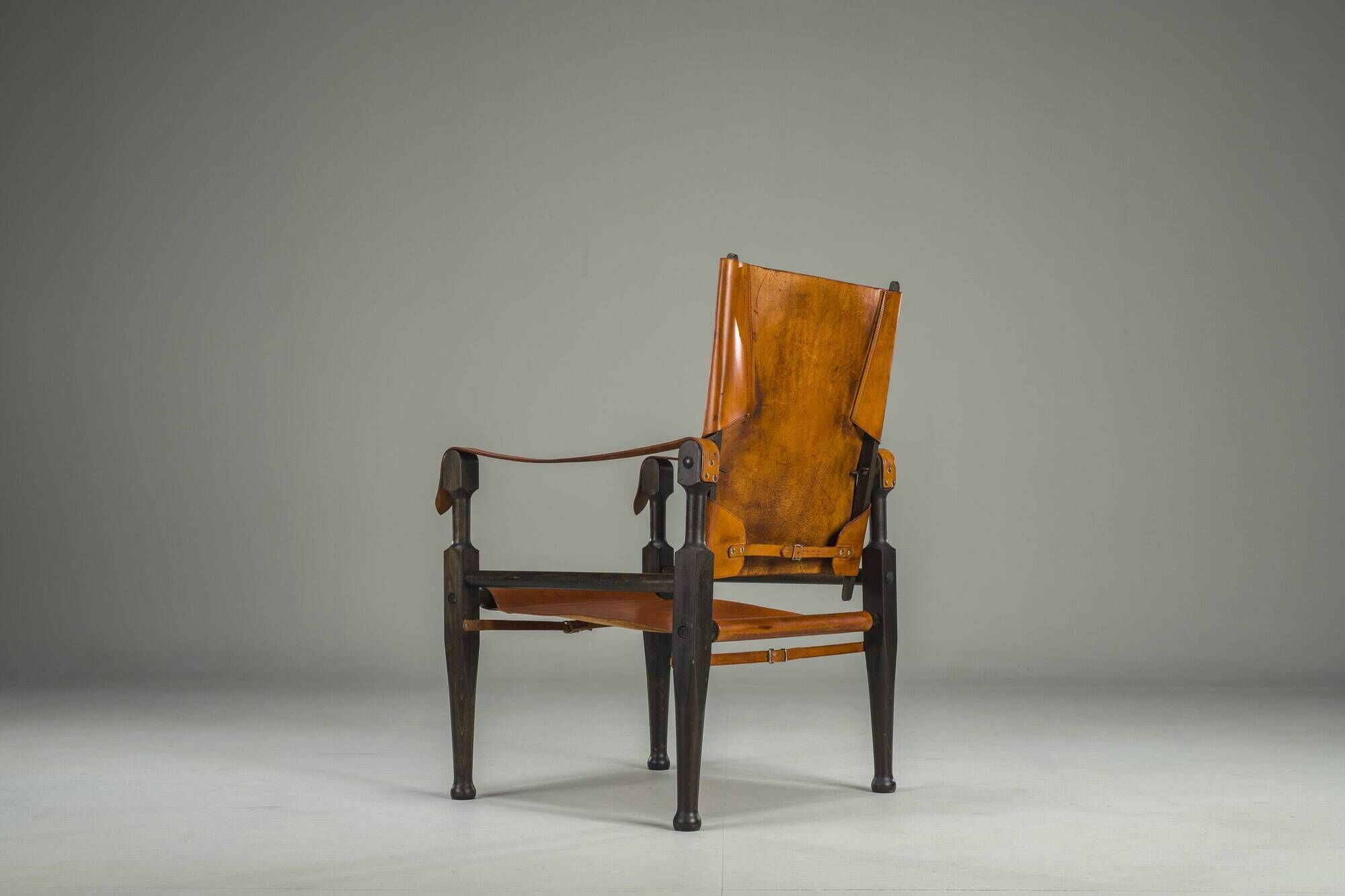 Swiss Leather Safari Chair attributed to Wilhelm Kienzle for Wohnbedarf